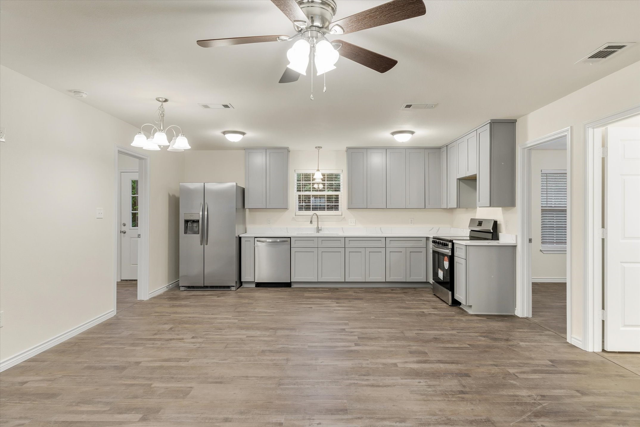 1015 W Park Drive Wills Point TX 75169