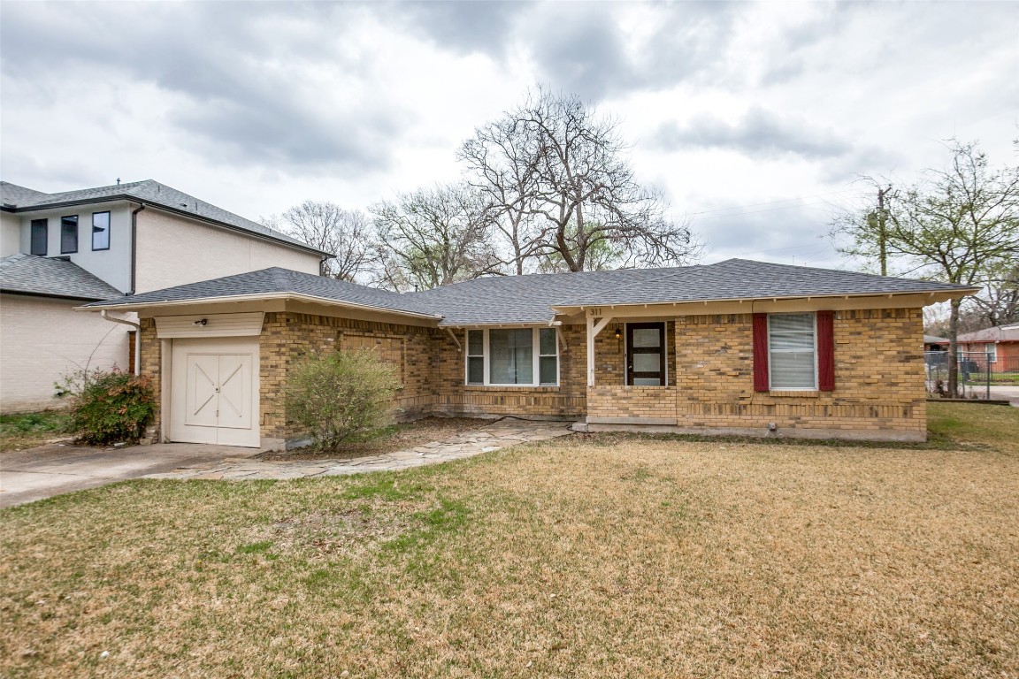 311 S Lois Lane Richardson TX 75081