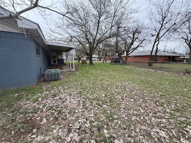 1217 N Lamb Street Bowie TX 76230