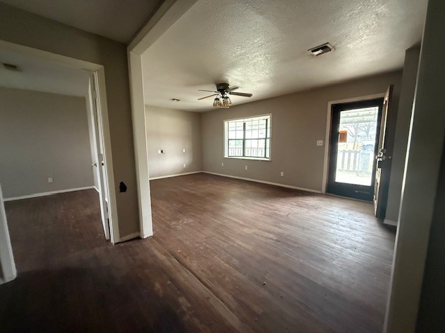1217 N Lamb Street Bowie TX 76230