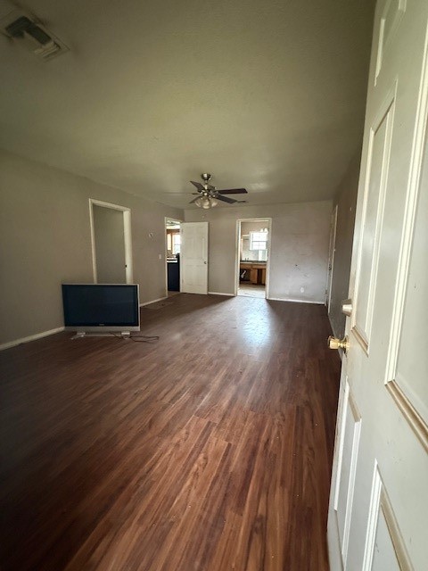 1217 N Lamb Street Bowie TX 76230