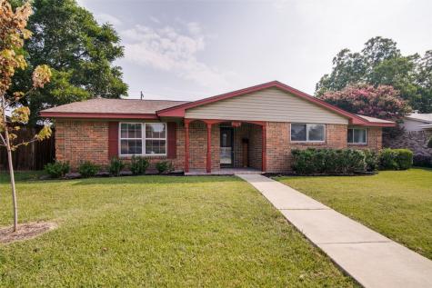 2722 Eastridge Drive Mesquite TX 75150