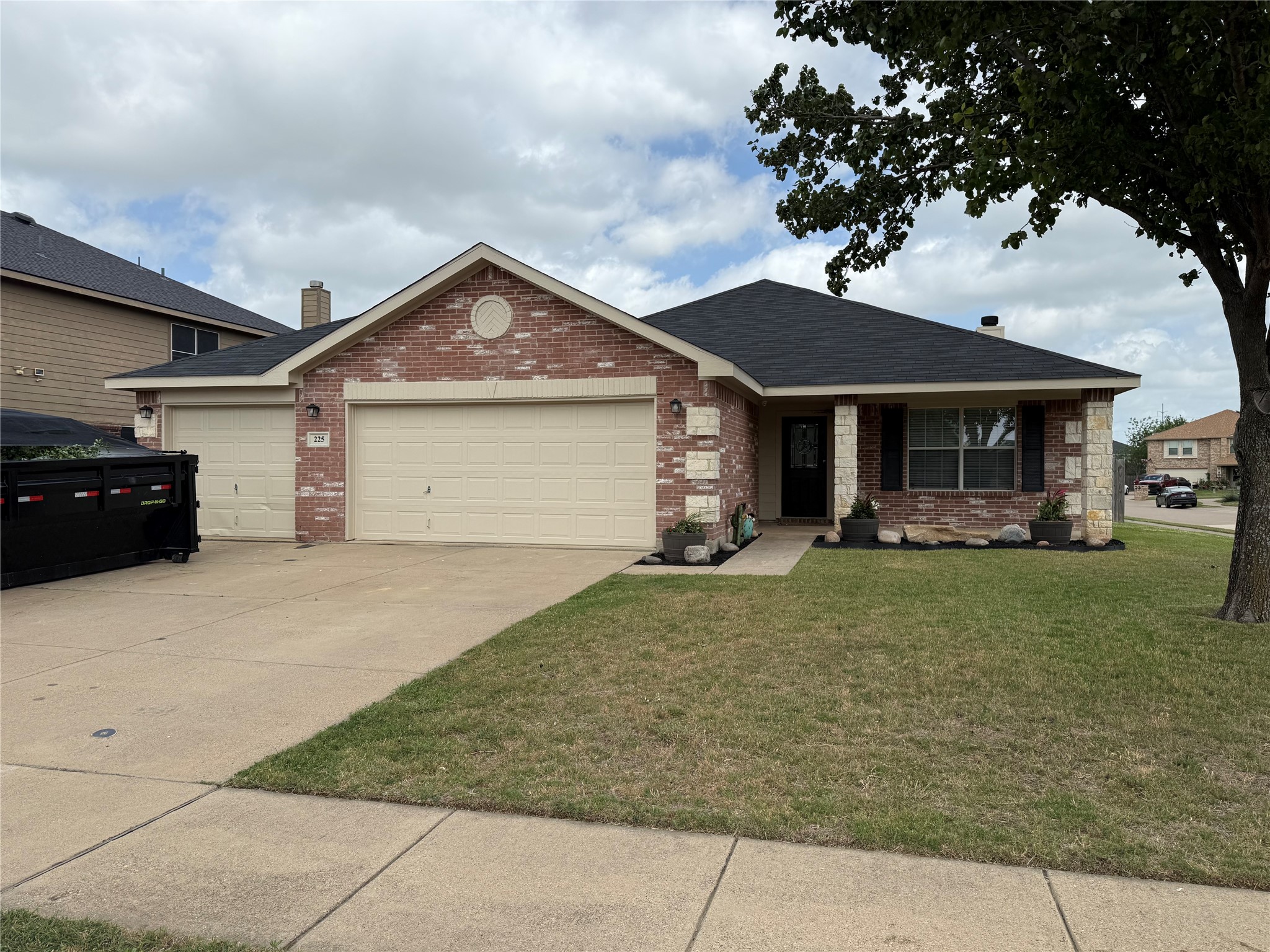 225 Blue Roan Drive Waxahachie TX 75165