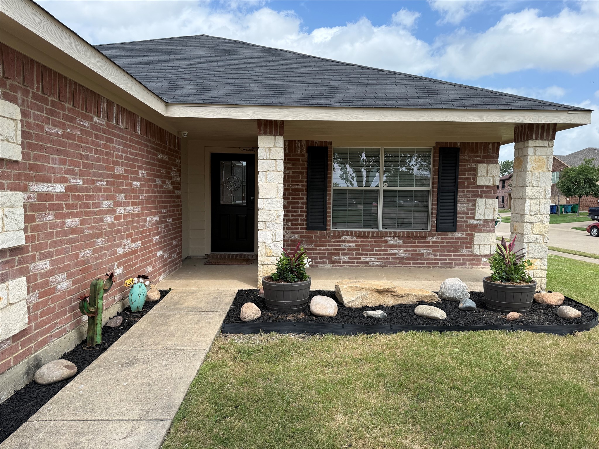 225 Blue Roan Drive Waxahachie TX 75165