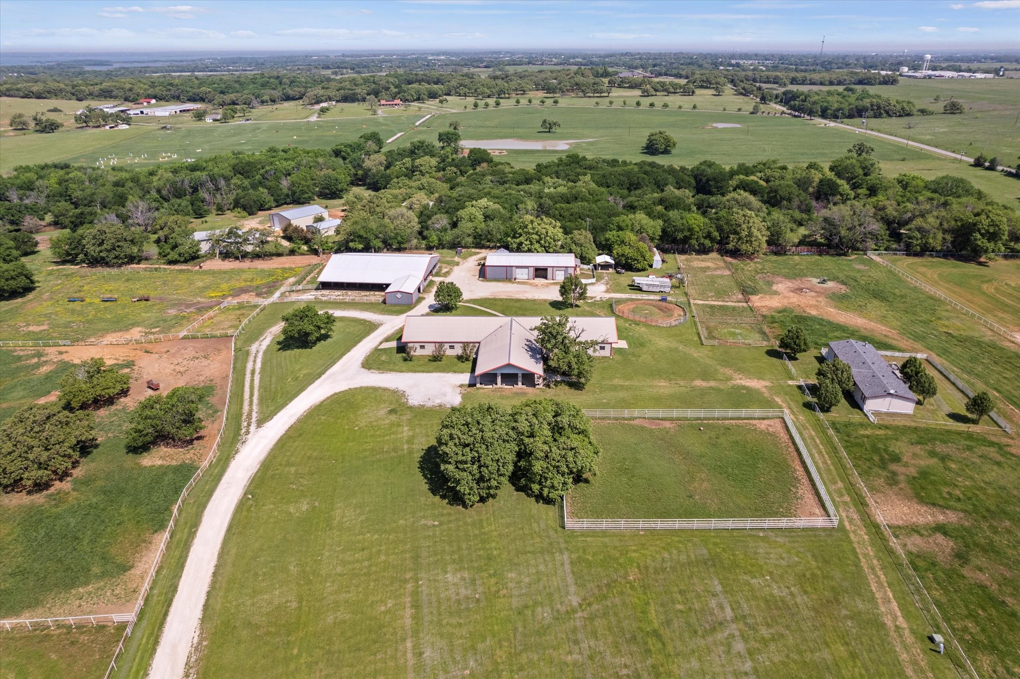 9979 Oak Creek Drive Pilot Point TX 76258