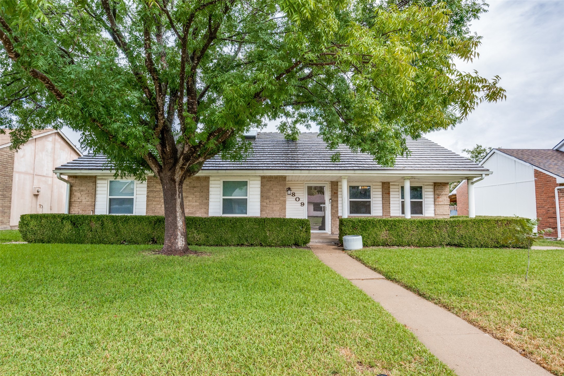 2809 Poplar Trail Garland TX 75042