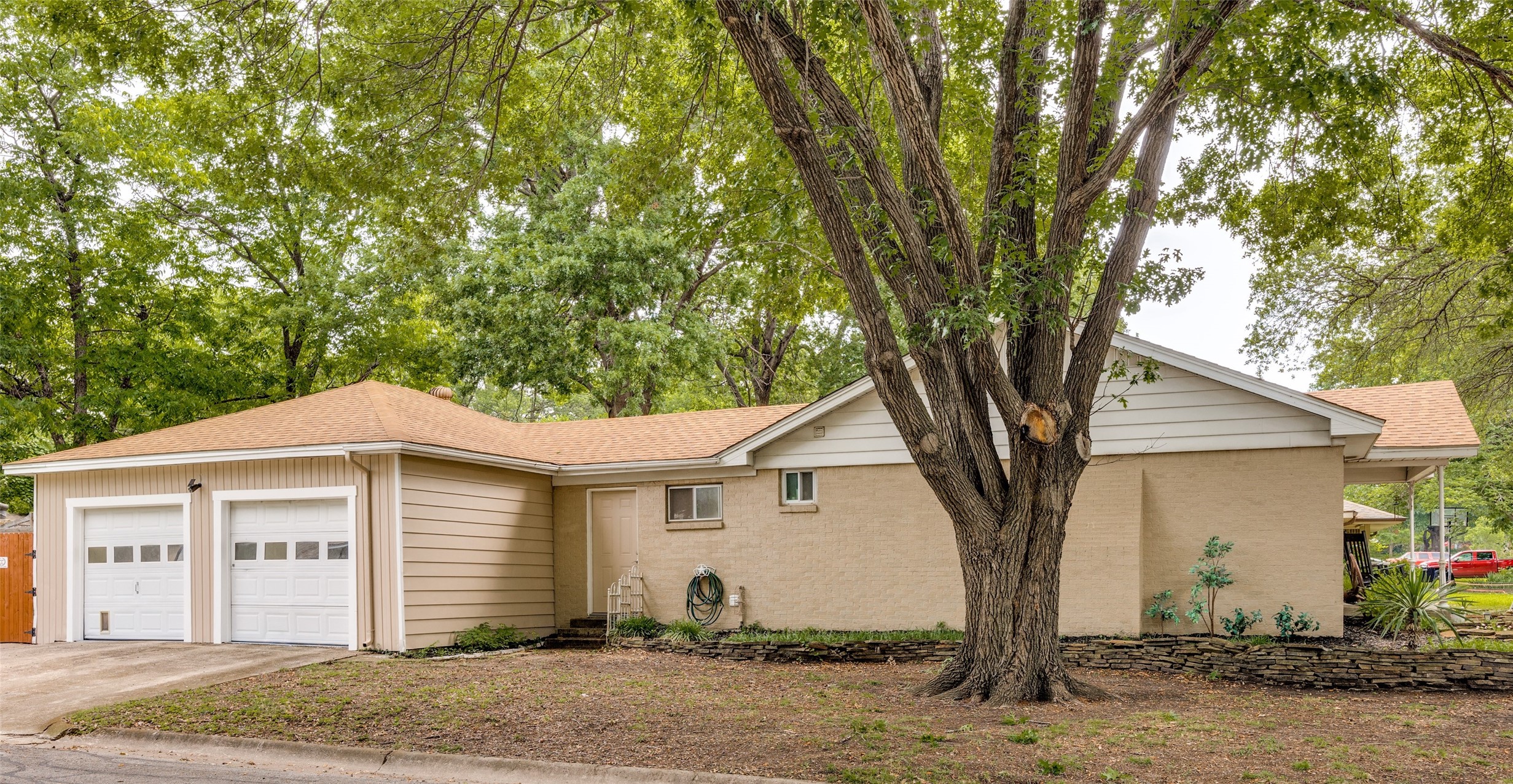 1816 W Josephine Street Mckinney TX 75069
