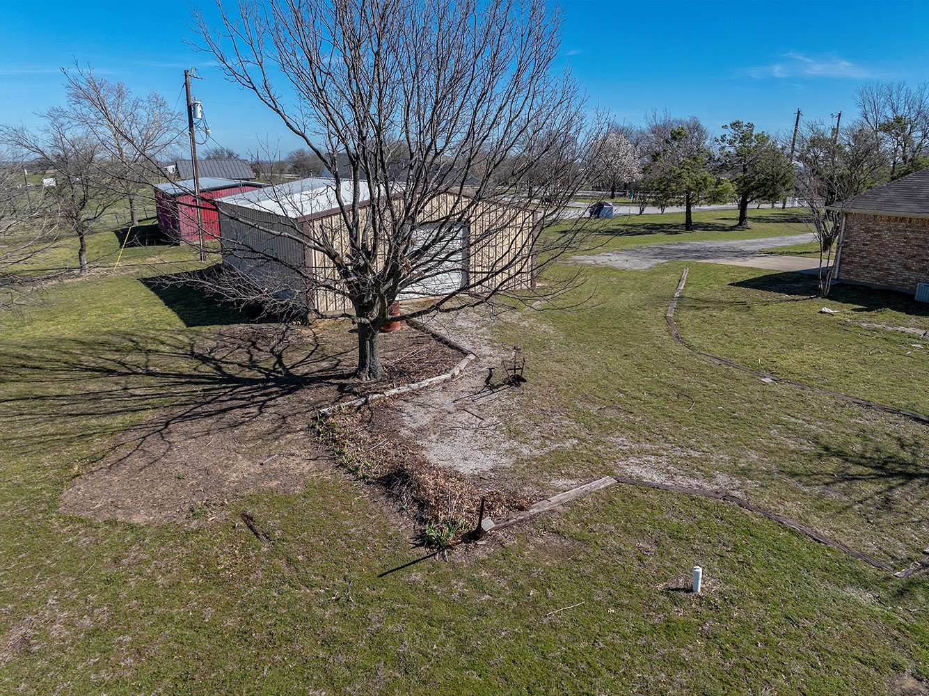 2075 Huling Road Sanger TX 76266