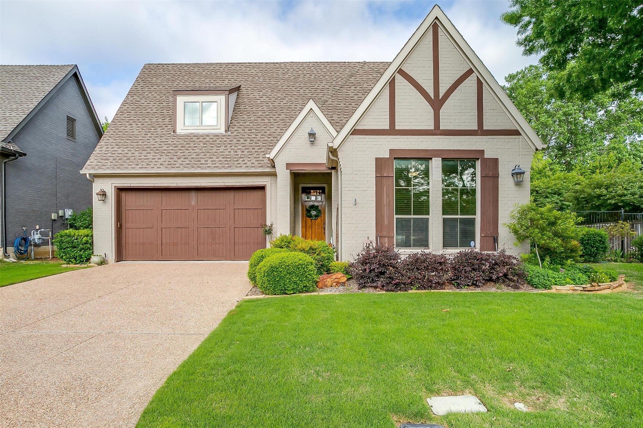 5906 Dry Creek Lane Arlington TX 76017