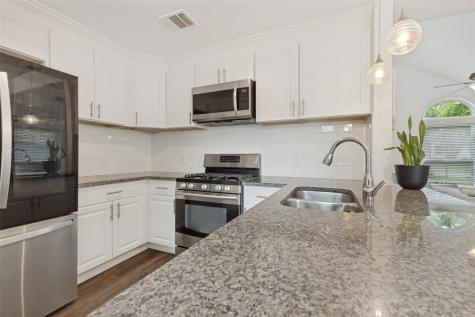 11814 Eloise Drive Balch Springs TX 75180