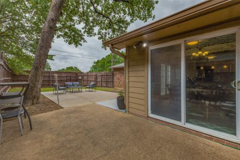 11814 Eloise Drive Balch Springs TX 75180