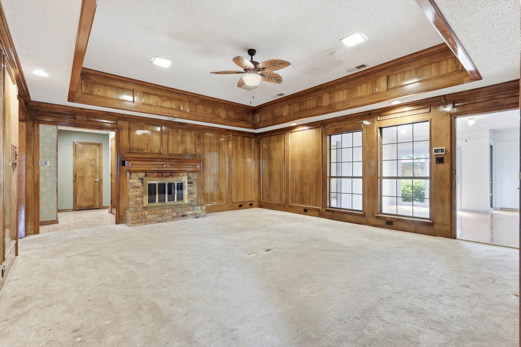 613 Deer Creek Drive Desoto TX 75115
