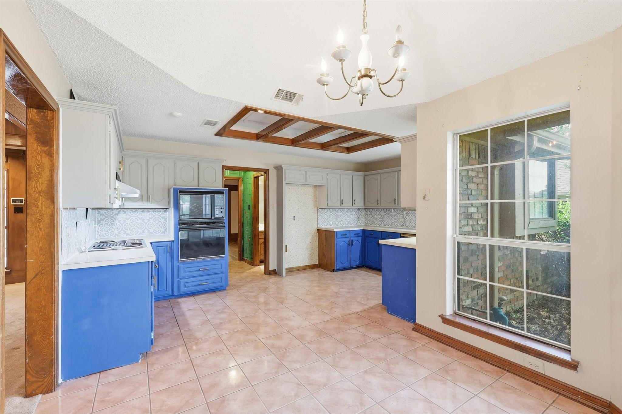 613 Deer Creek Drive Desoto TX 75115