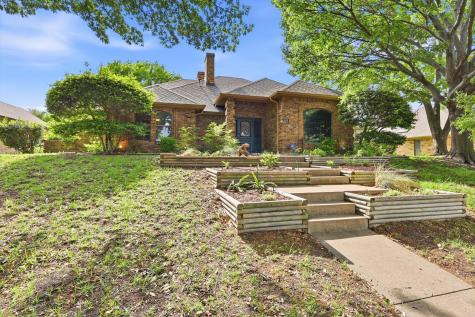 613 Deer Creek Drive Desoto TX 75115