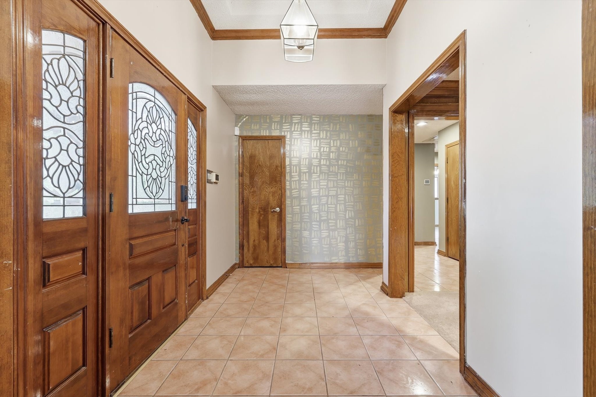 613 Deer Creek Drive Desoto TX 75115