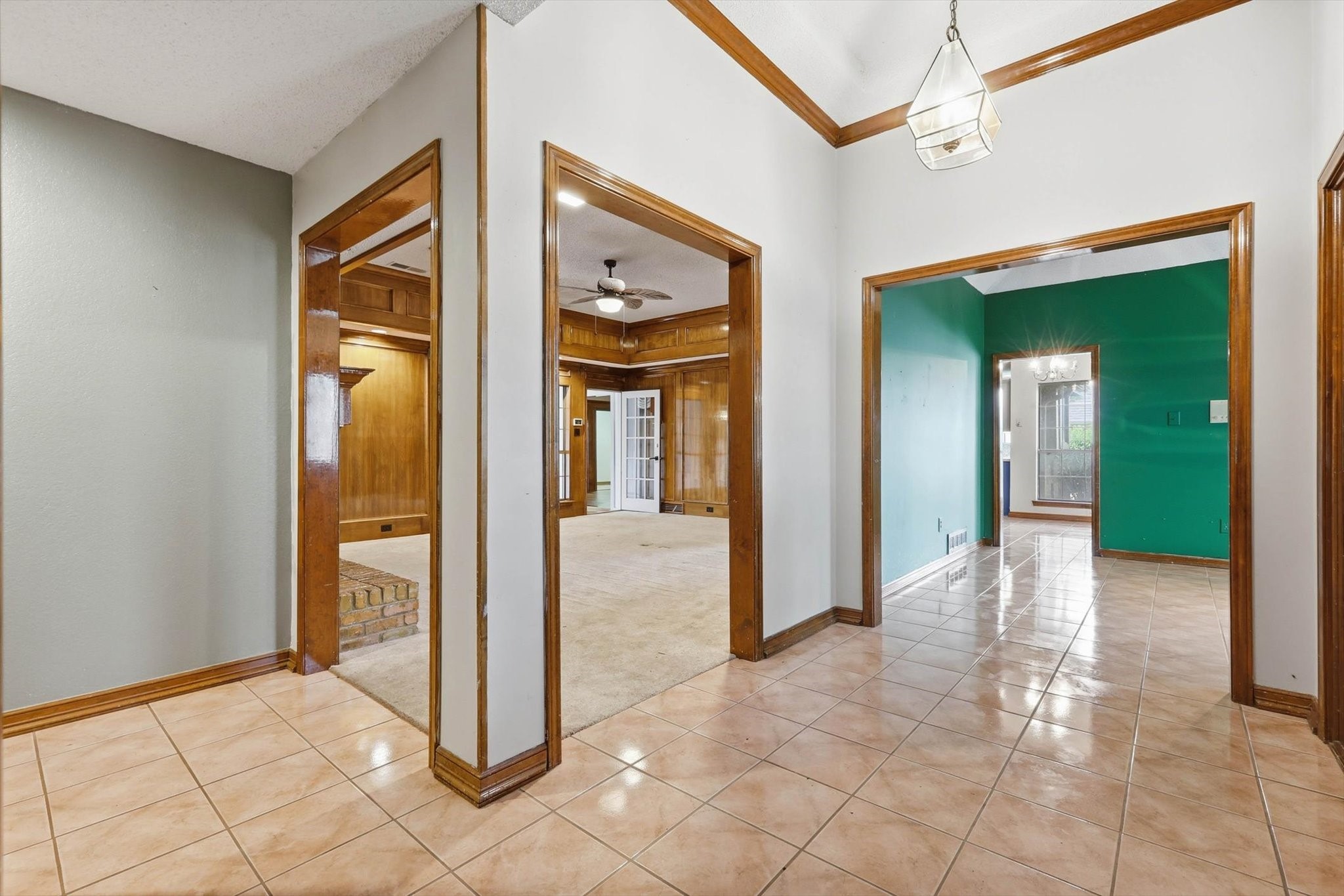 613 Deer Creek Drive Desoto TX 75115