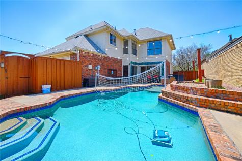 1812 Seminary Drive Plano TX 75075