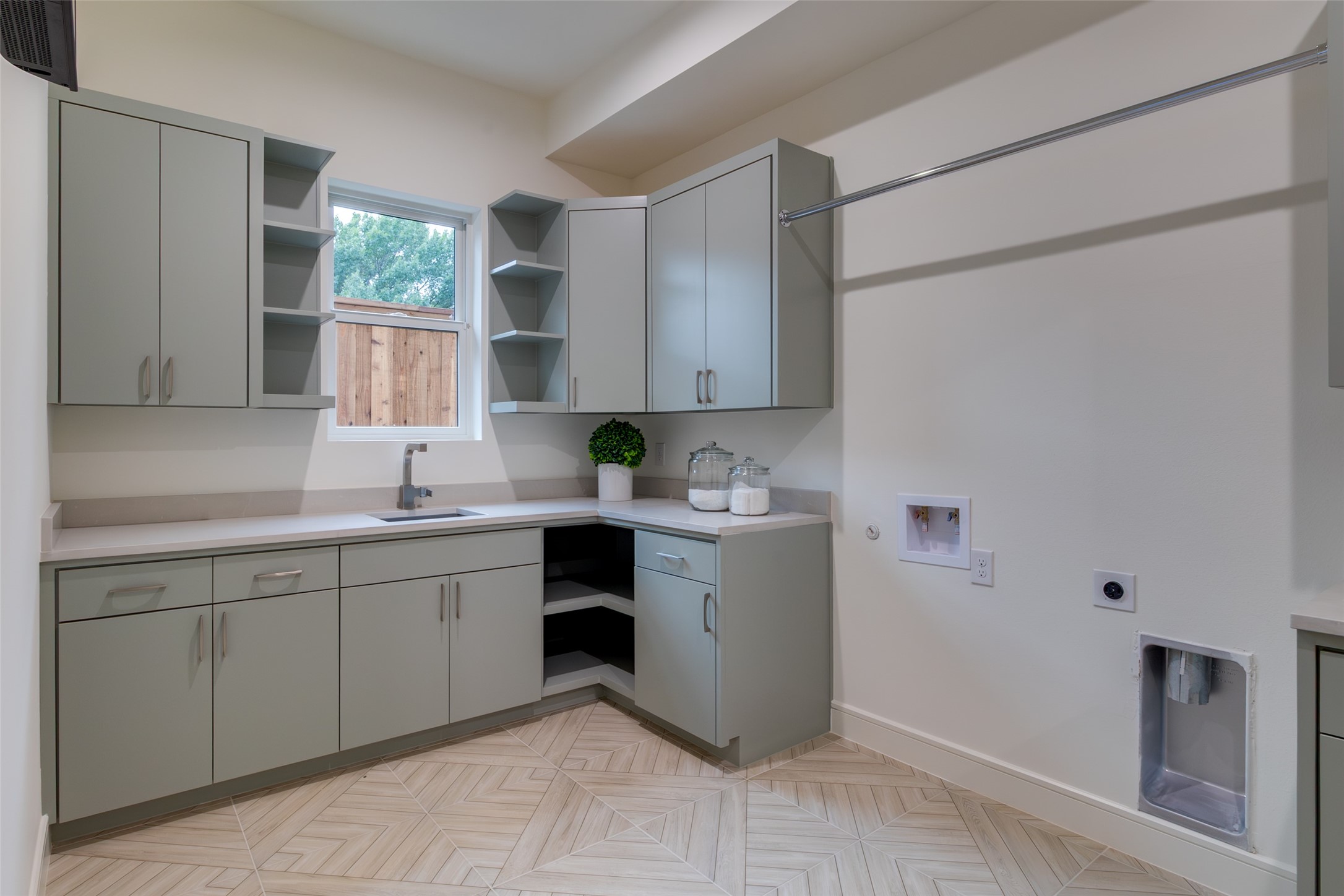 3629 Vancouver Drive Dallas TX 75229