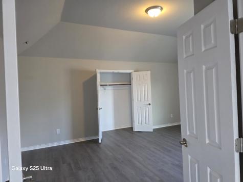 417 Silver Creek Drive Desoto TX 75115