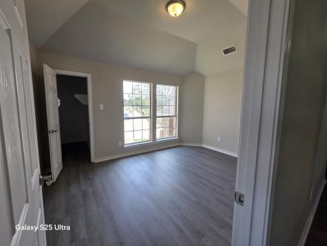 417 Silver Creek Drive Desoto TX 75115