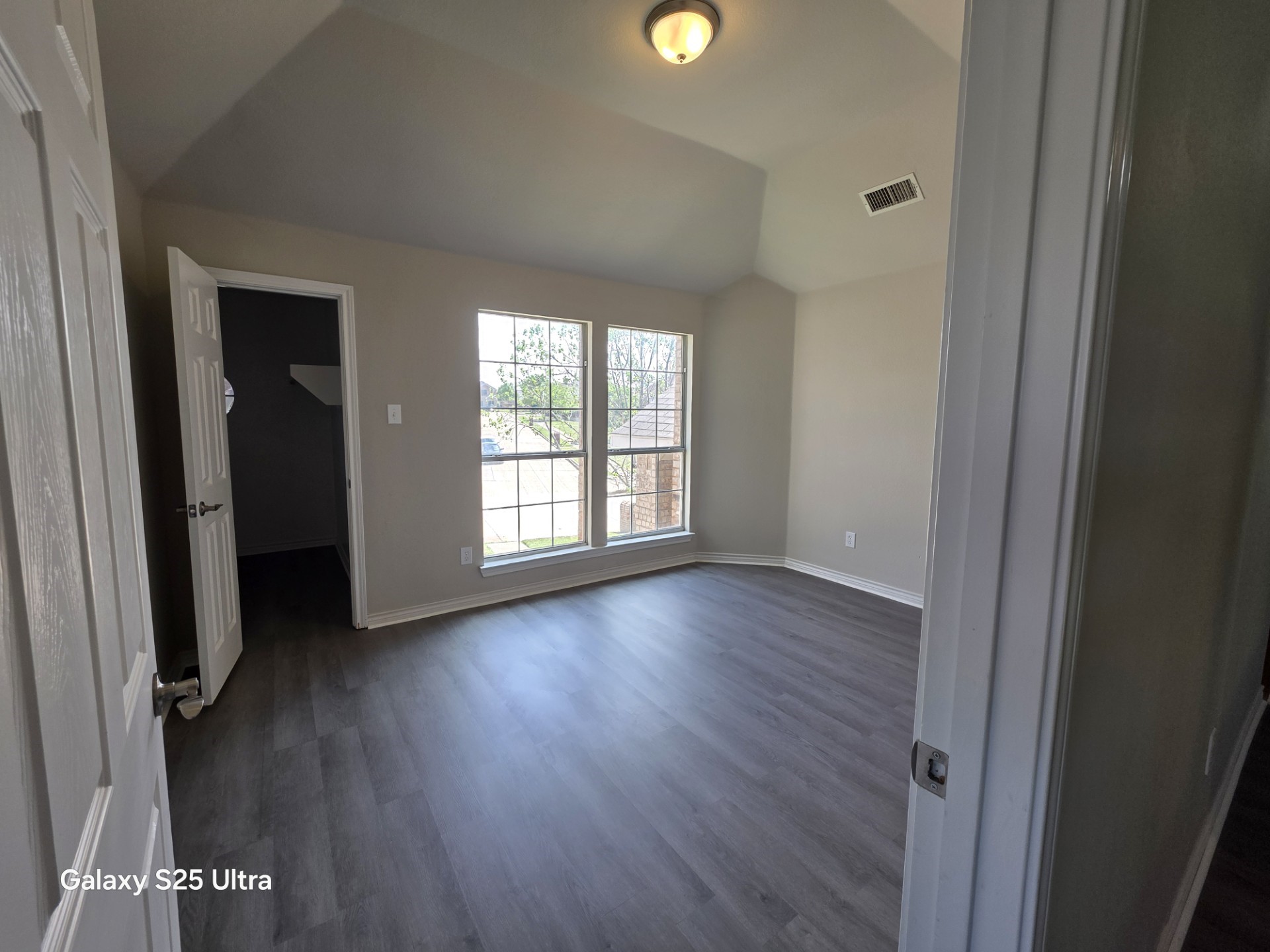 417 Silver Creek Drive Desoto TX 75115