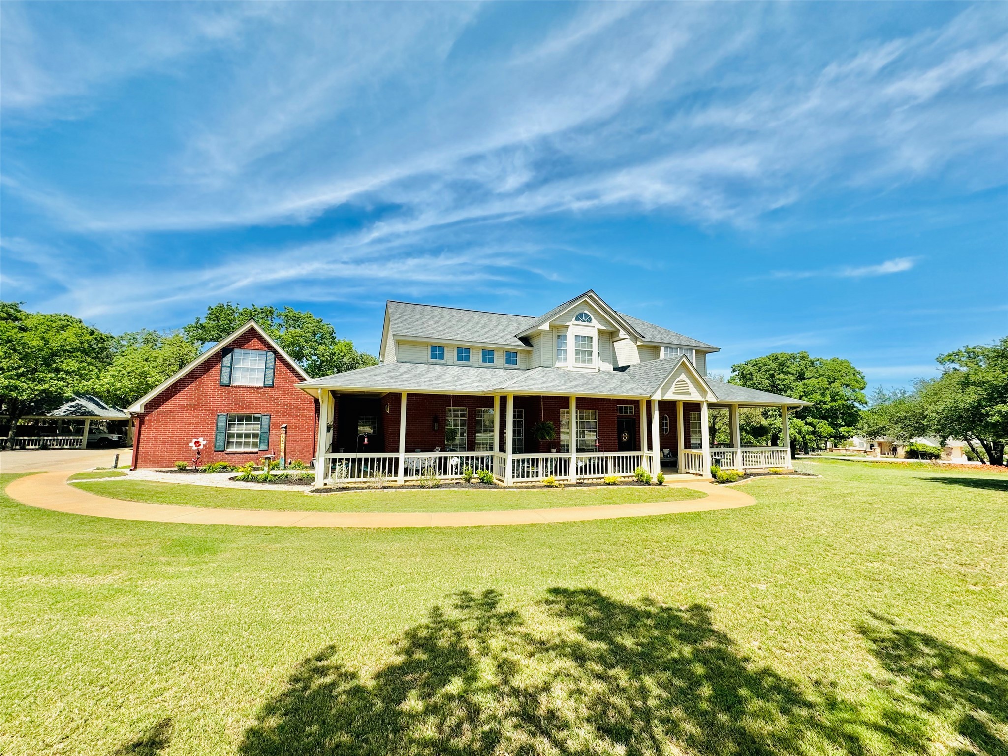 150 Deer Park Court Granbury TX 76048