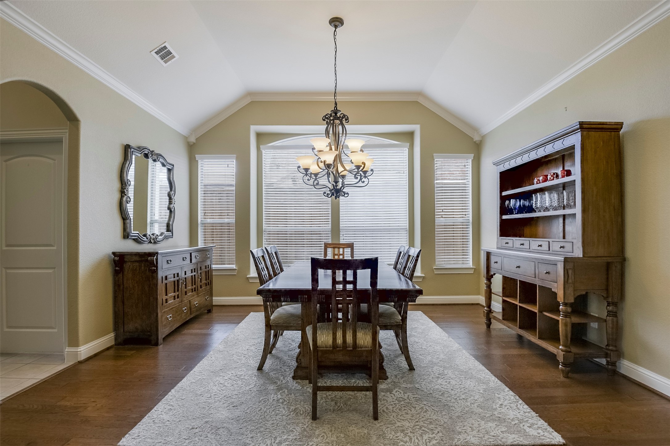 3006 Redcliff Lane Garland TX 75043
