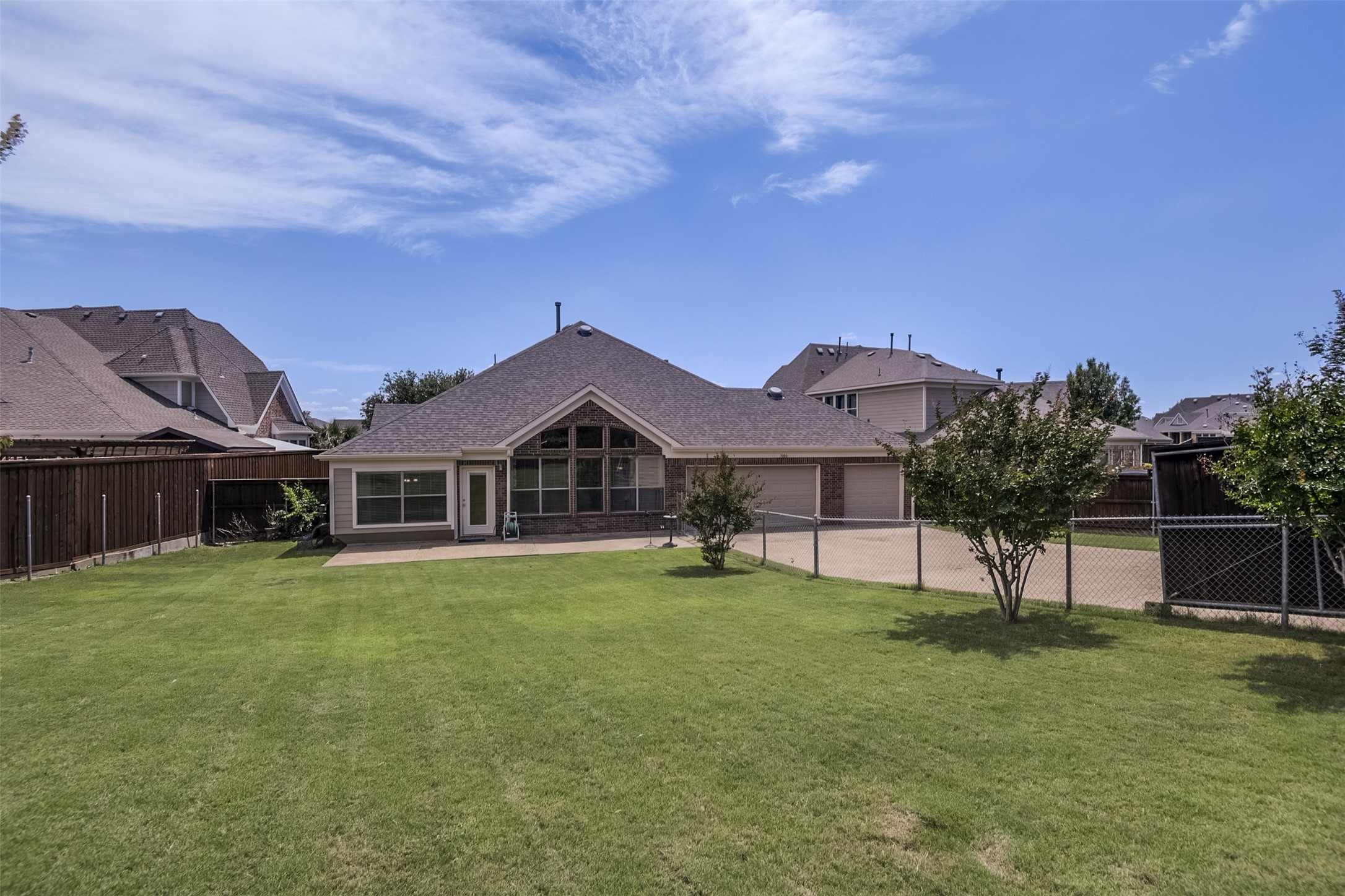 3006 Redcliff Lane Garland TX 75043