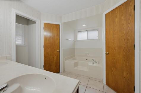 742 S Valentine Drive Sherman TX 75090
