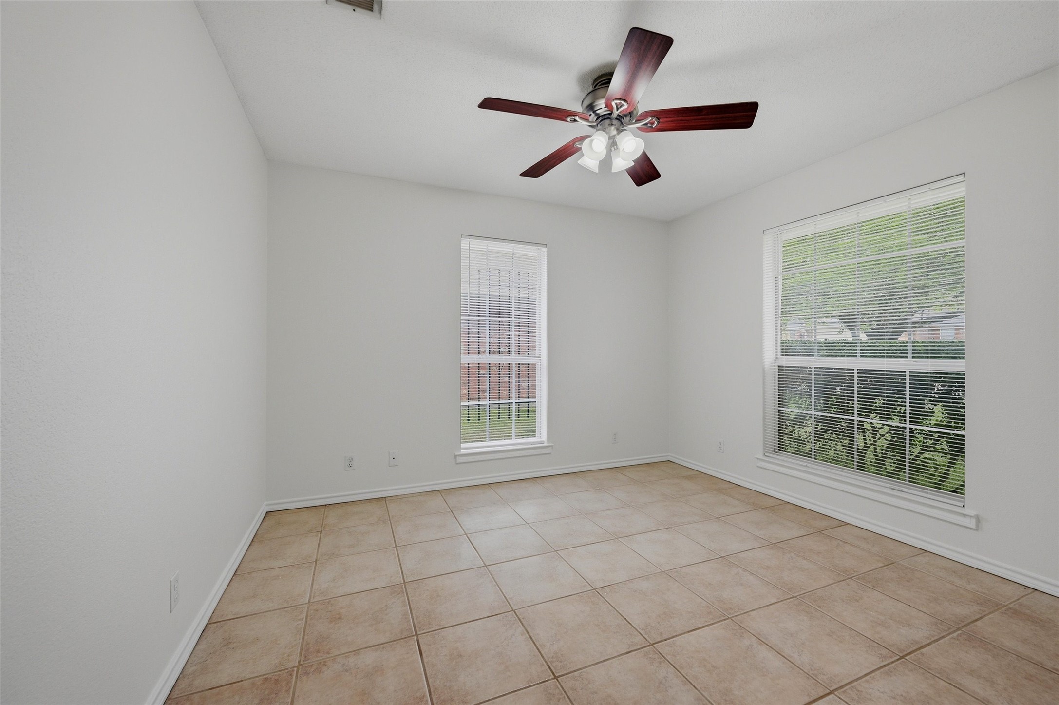 742 S Valentine Drive Sherman TX 75090