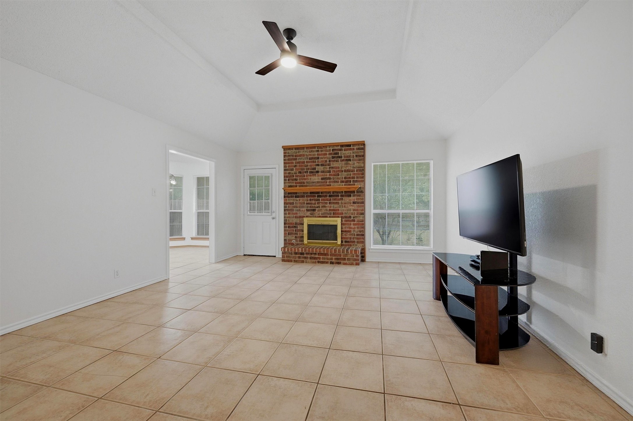 742 S Valentine Drive Sherman TX 75090