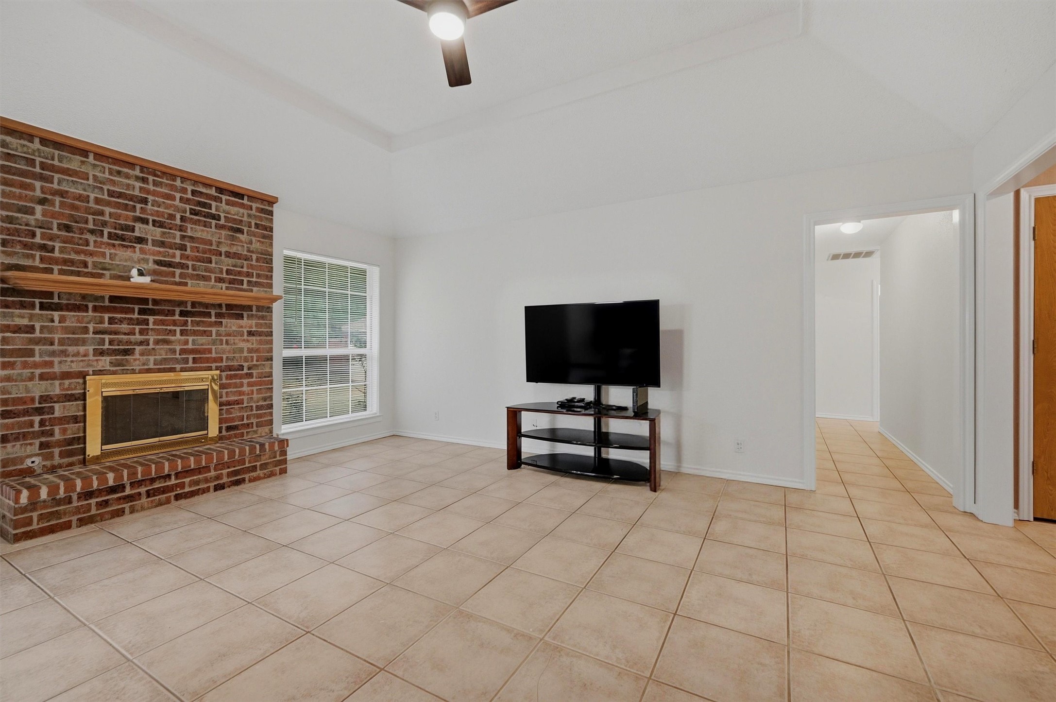 742 S Valentine Drive Sherman TX 75090