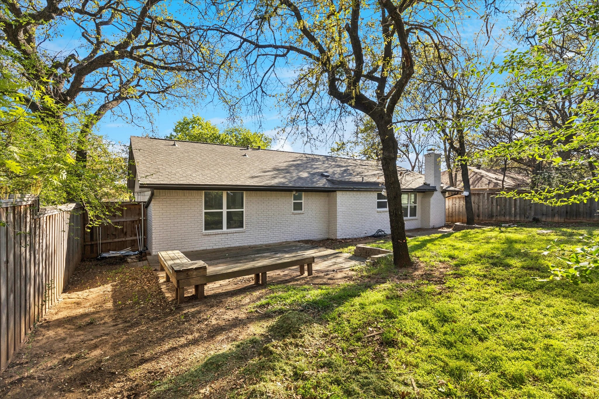 5719 Valley Ridge Court Arlington TX 76017