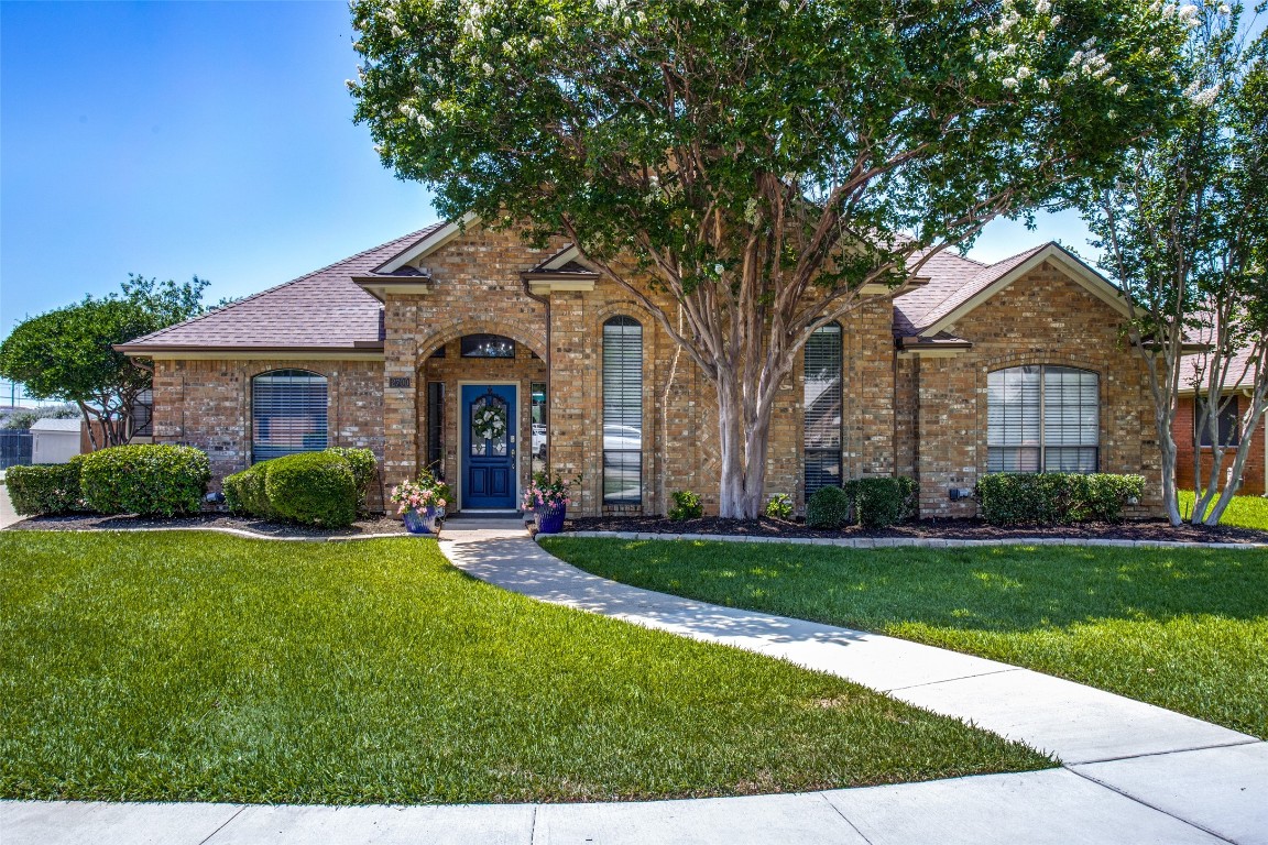 2700 Coventry Lane Carrollton TX 75007