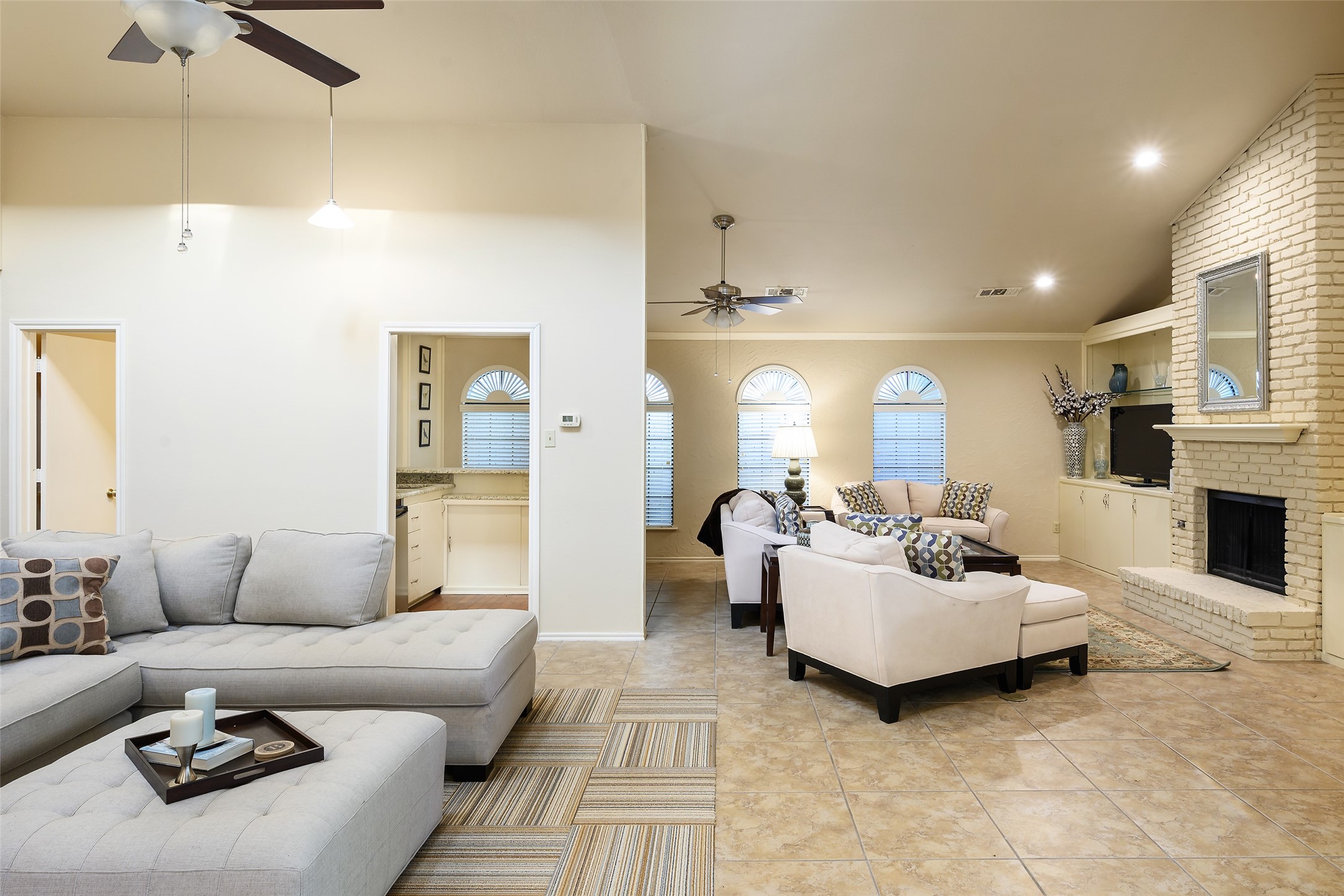 9115 Valley Chapel Lane Dallas TX 75220