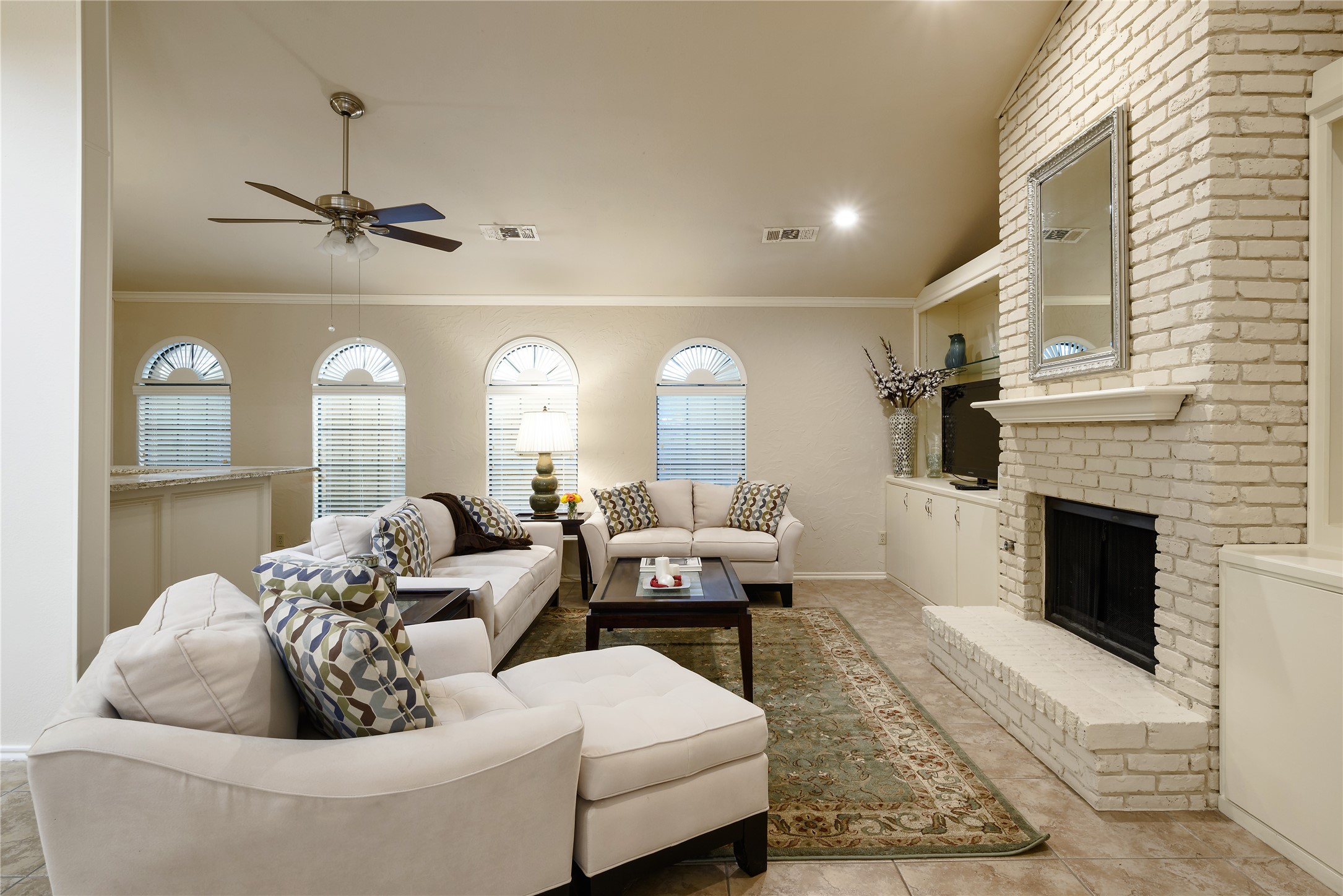 9115 Valley Chapel Lane Dallas TX 75220