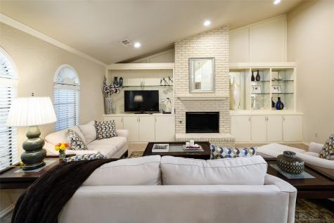 9115 Valley Chapel Lane Dallas TX 75220