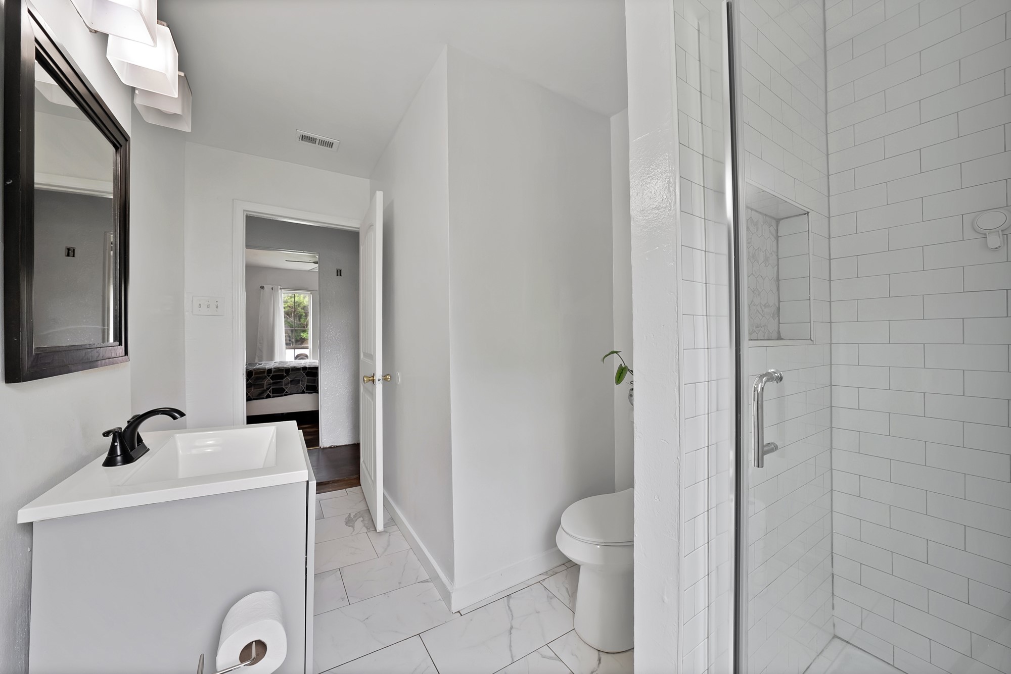 2117 Grace Avenue Fort Worth TX 76111