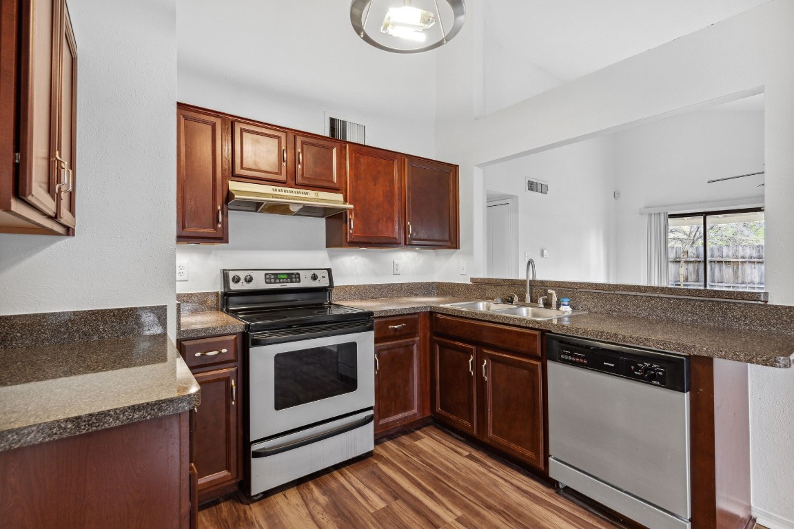 407 Vincent Street Cedar Hill TX 75104
