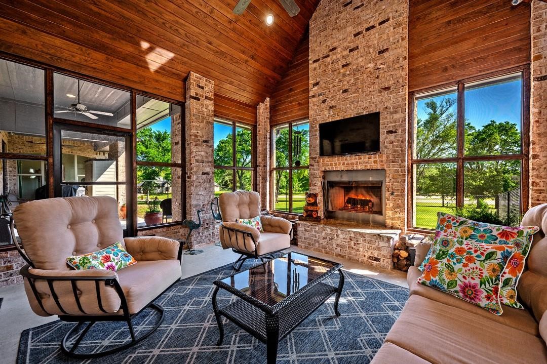 210 Tananger Springs Drive Denison TX 75021