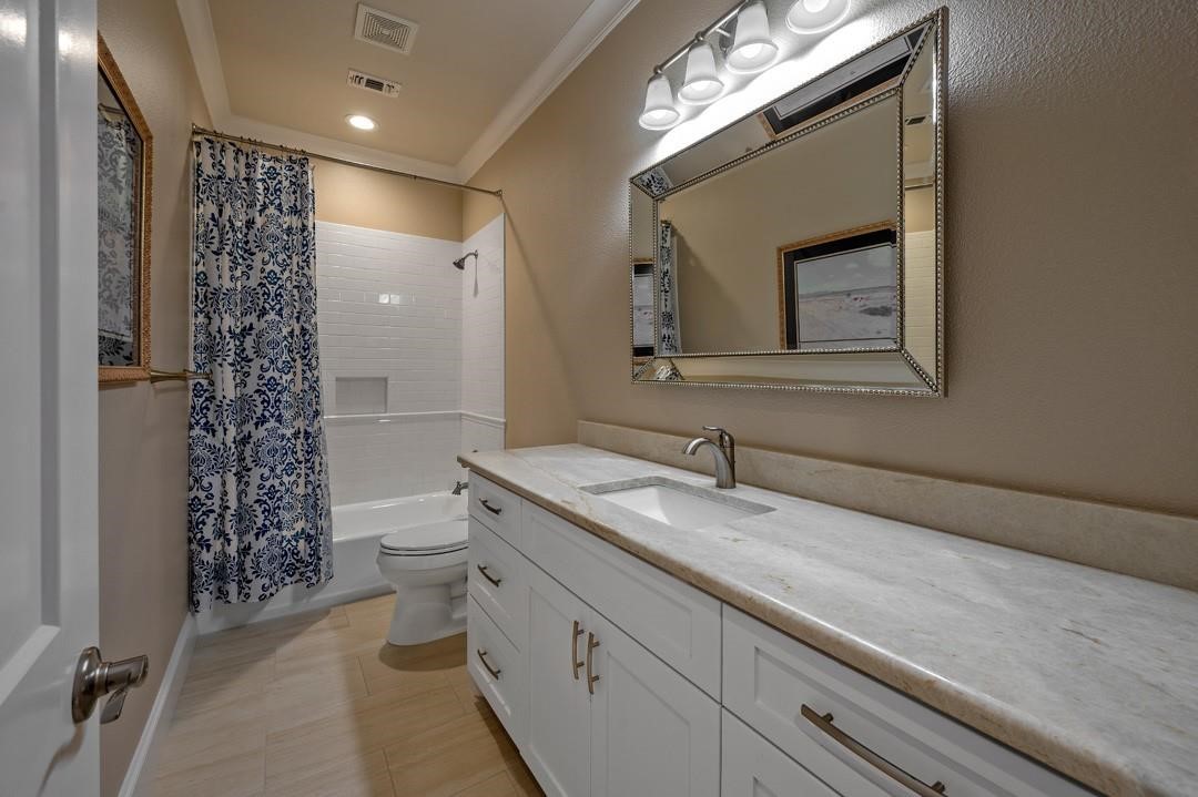 210 Tananger Springs Drive Denison TX 75021