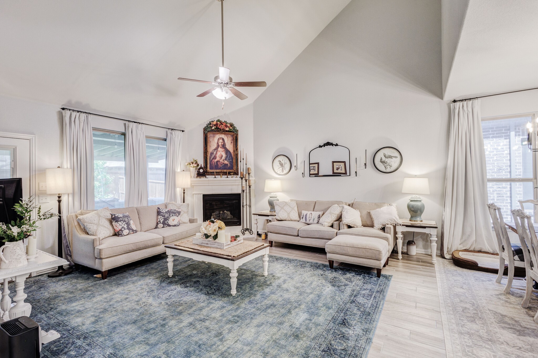 2817 Stallion Trail Way Aubrey TX 76227