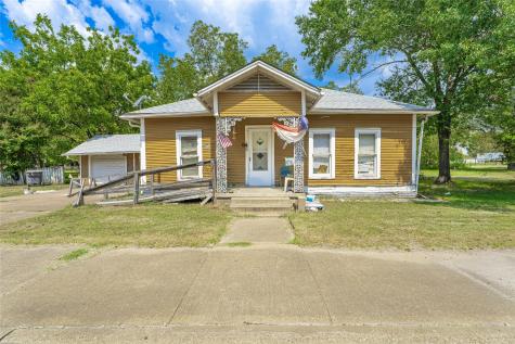 307 NE 2nd Street Kerens TX 75144