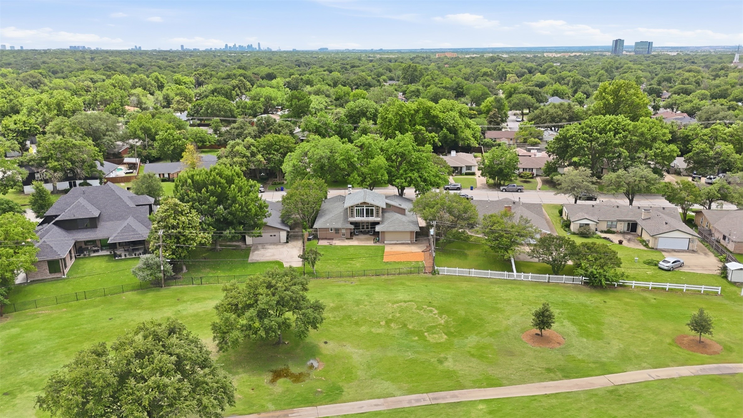 3217 Golfing Green Farmers Branch TX 75234