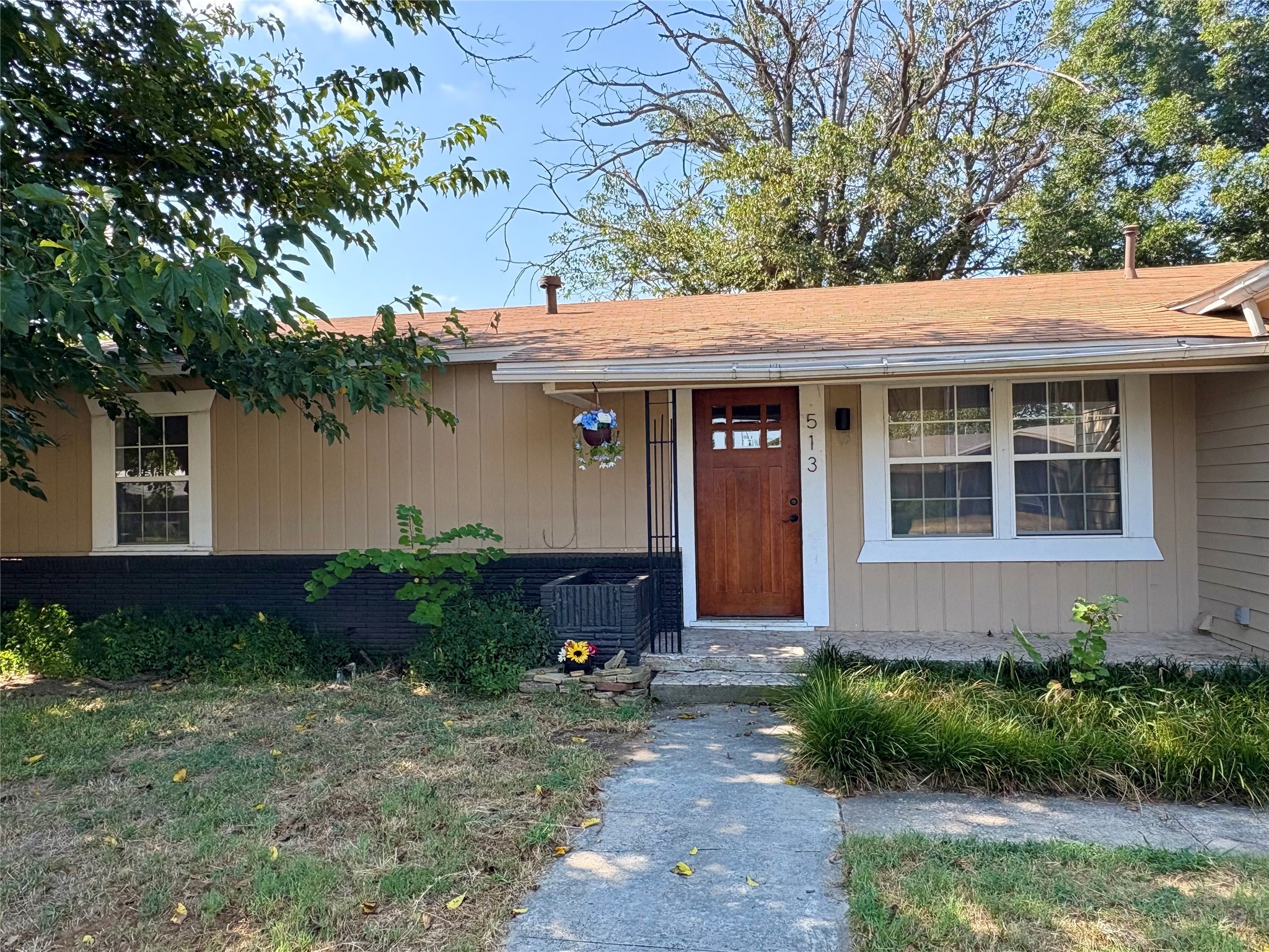 513 E Conner Street Eastland TX 76448