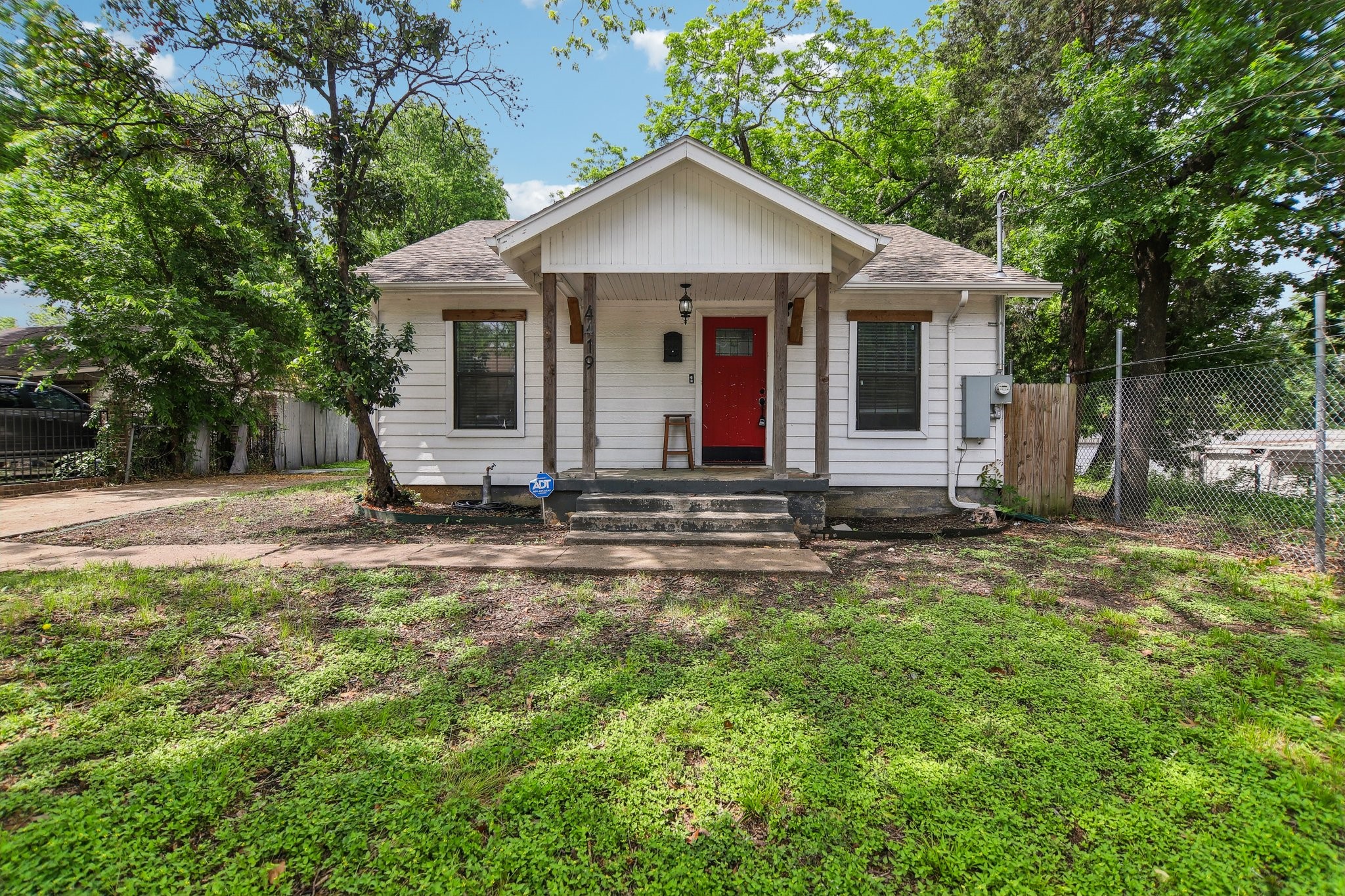 4419 Lawnview Avenue Dallas TX 75227