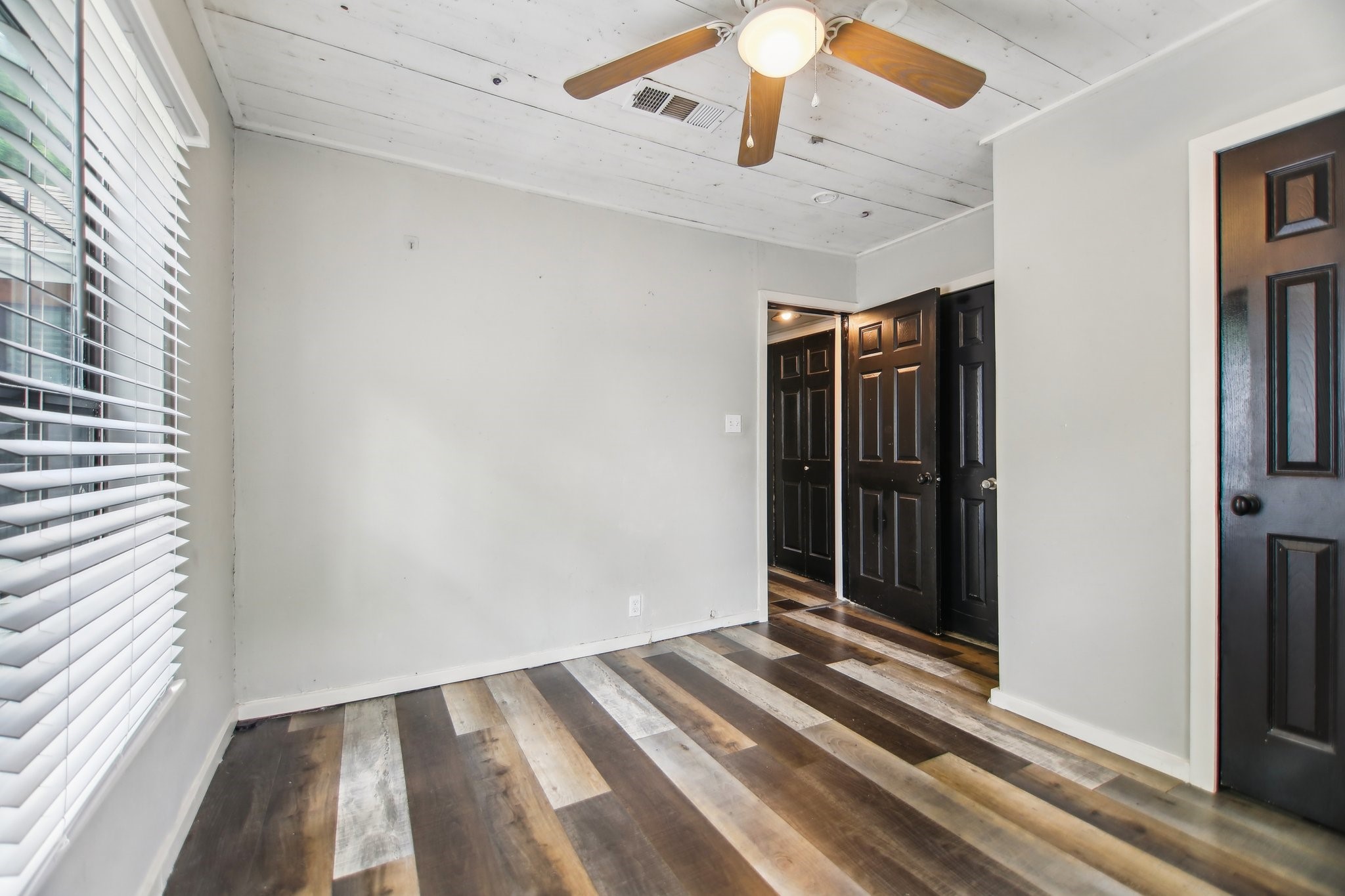 4419 Lawnview Avenue Dallas TX 75227