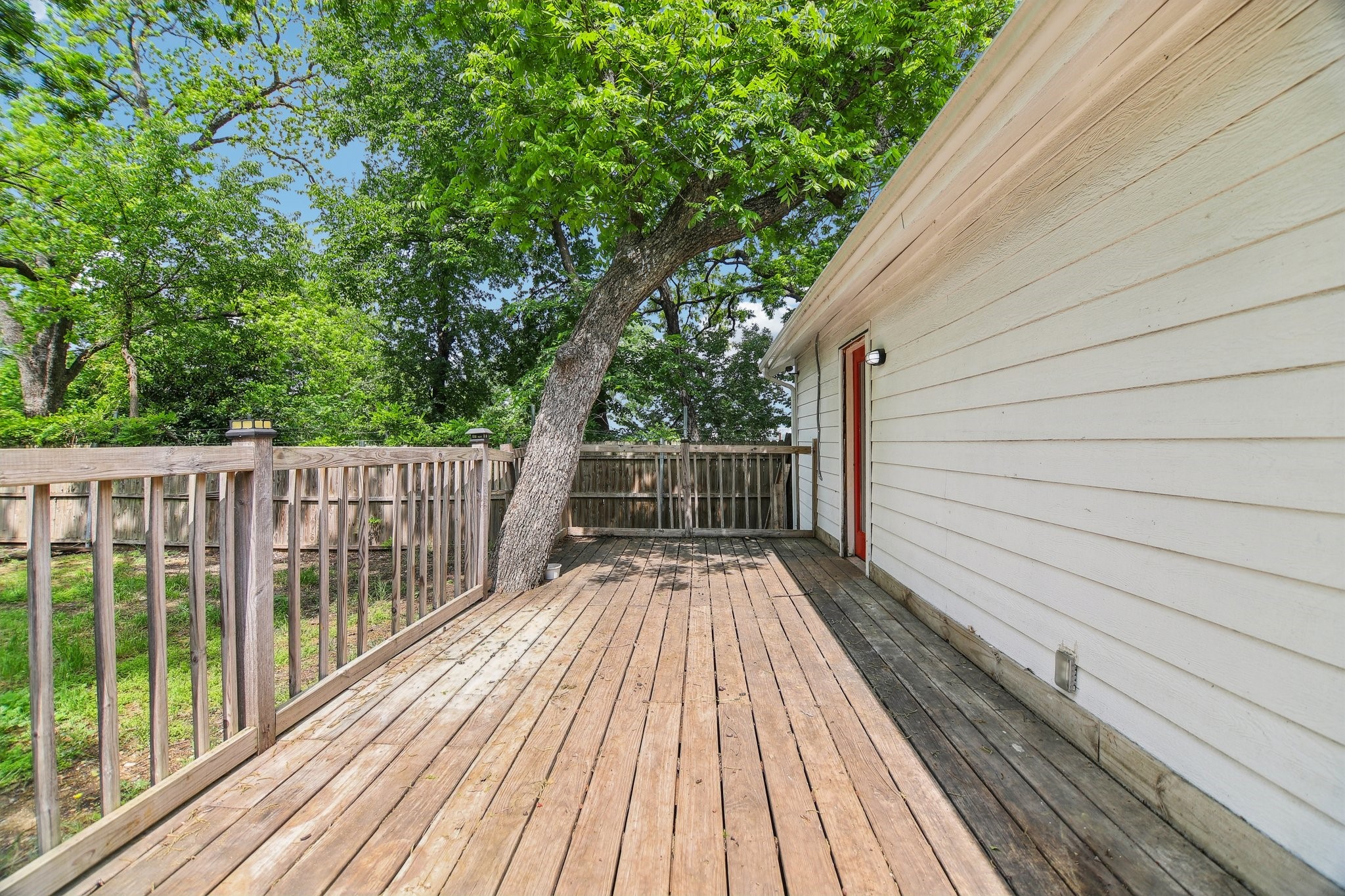 4419 Lawnview Avenue Dallas TX 75227