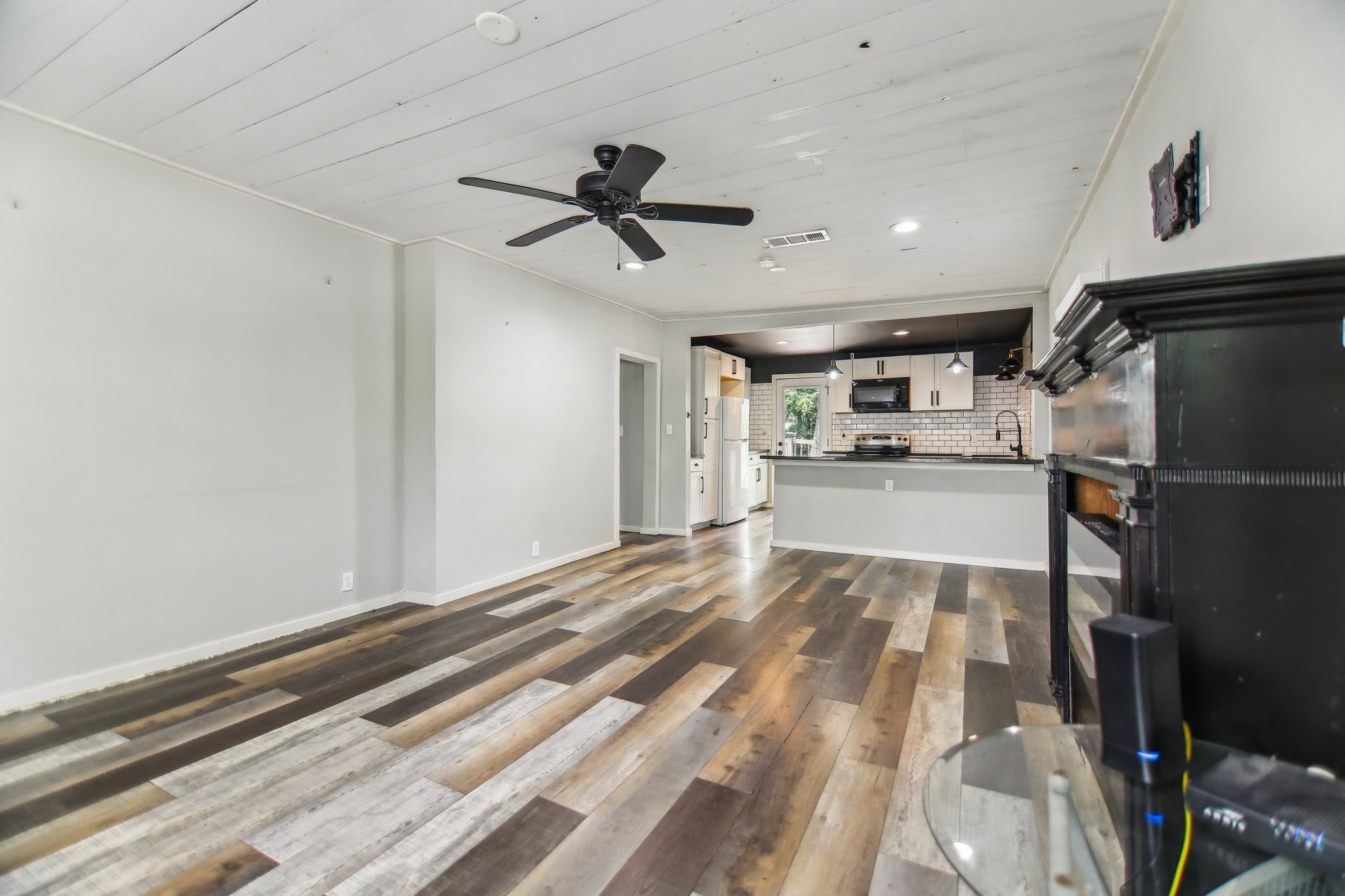 4419 Lawnview Avenue Dallas TX 75227