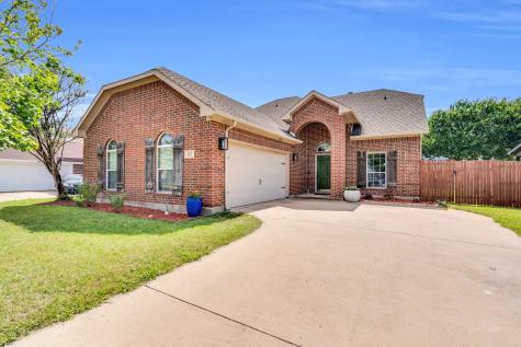 107 Oak Hollow Lane Red Oak TX 75154